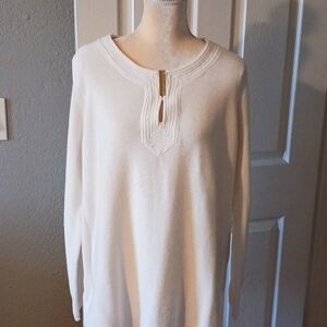 Decorative Ivory Banded Collar